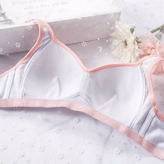 Soft Cotton Padded Bra – Comfortable Everyday Wear with Adjustable Straps.